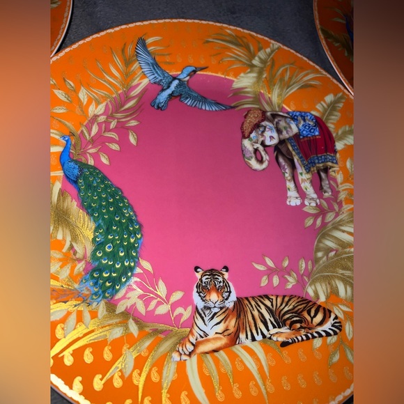 Williams Sonoma Palace RAJ Dinner Plates  Set of 5 Tiger Elephant Peacock & Bird - Picture 5 of 14